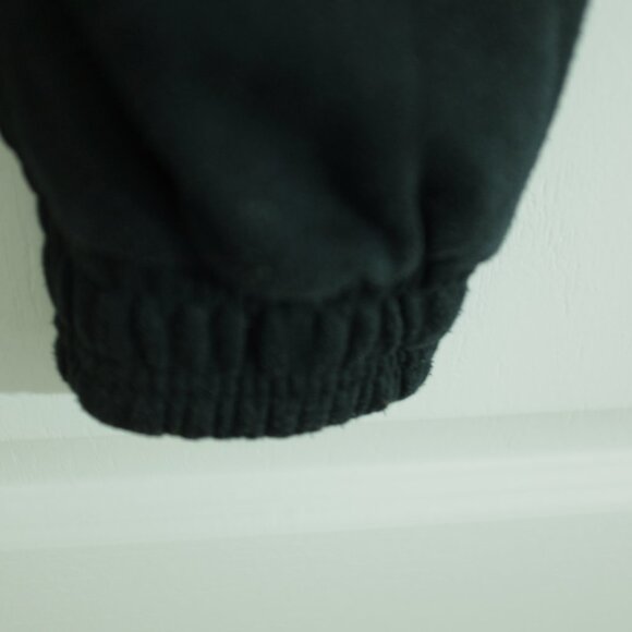 COPY - Fabletics Black Athletic Jogger Pants with Zippered Pockets and Elastic … - Picture 6 of 8